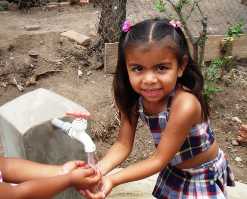 Agua potable para las comunidades rurales de Nicaragua