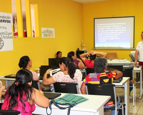 Apoyo al emprendimiento empresarial de mujeres en riesgo de exclusión laboral