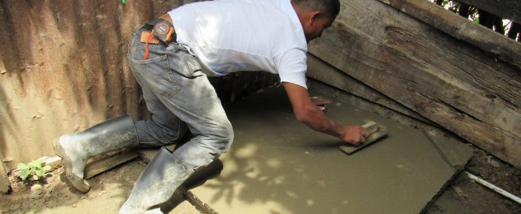 Instalación de servicios higiénicos domiciliarios en Estelí